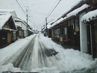 雪の本地街道